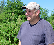 apple grower Bryan Gilbert image